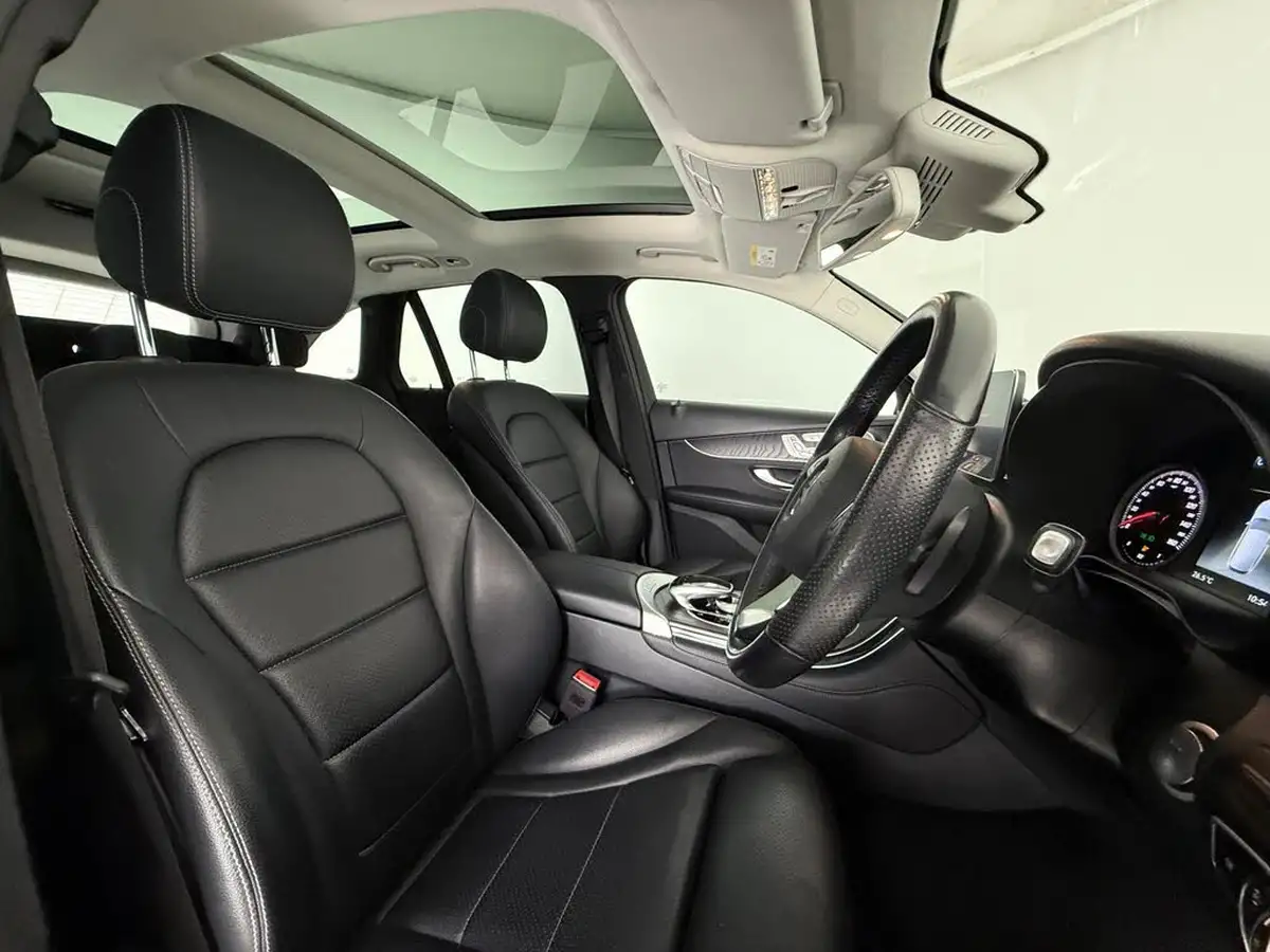 2018-mercedes-benz-glc-class-21d-glc220d-sport-premium-plusss-station-wagon-5d-big-15