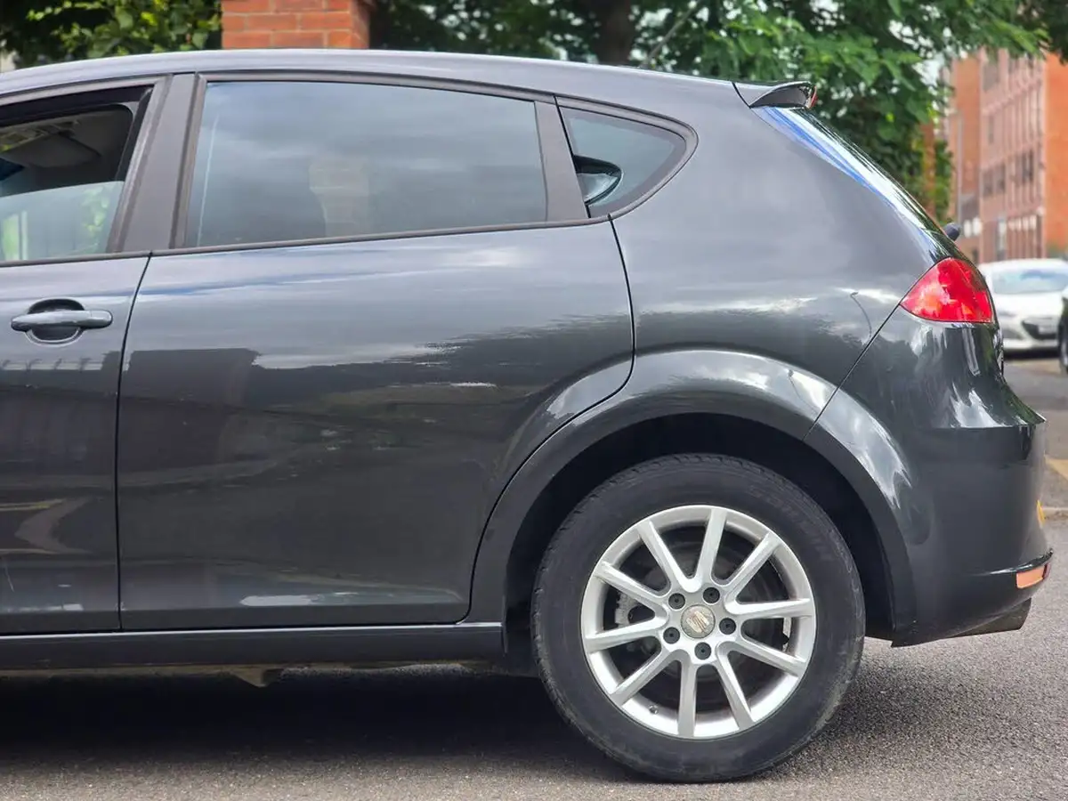 2010-seat-leon-14-se-big-29