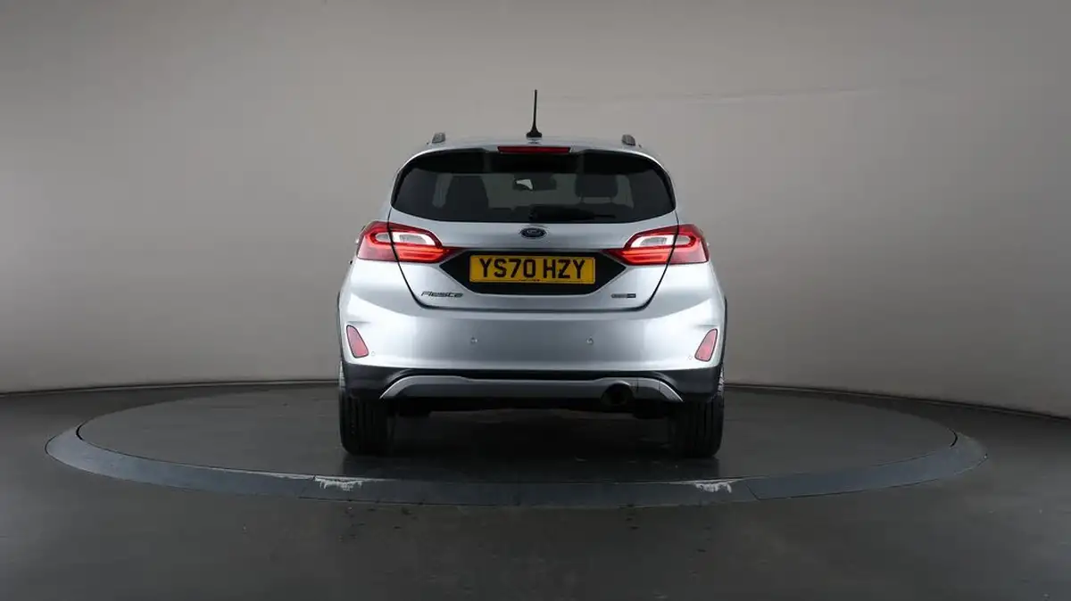 2020-ford-fiesta-big-35