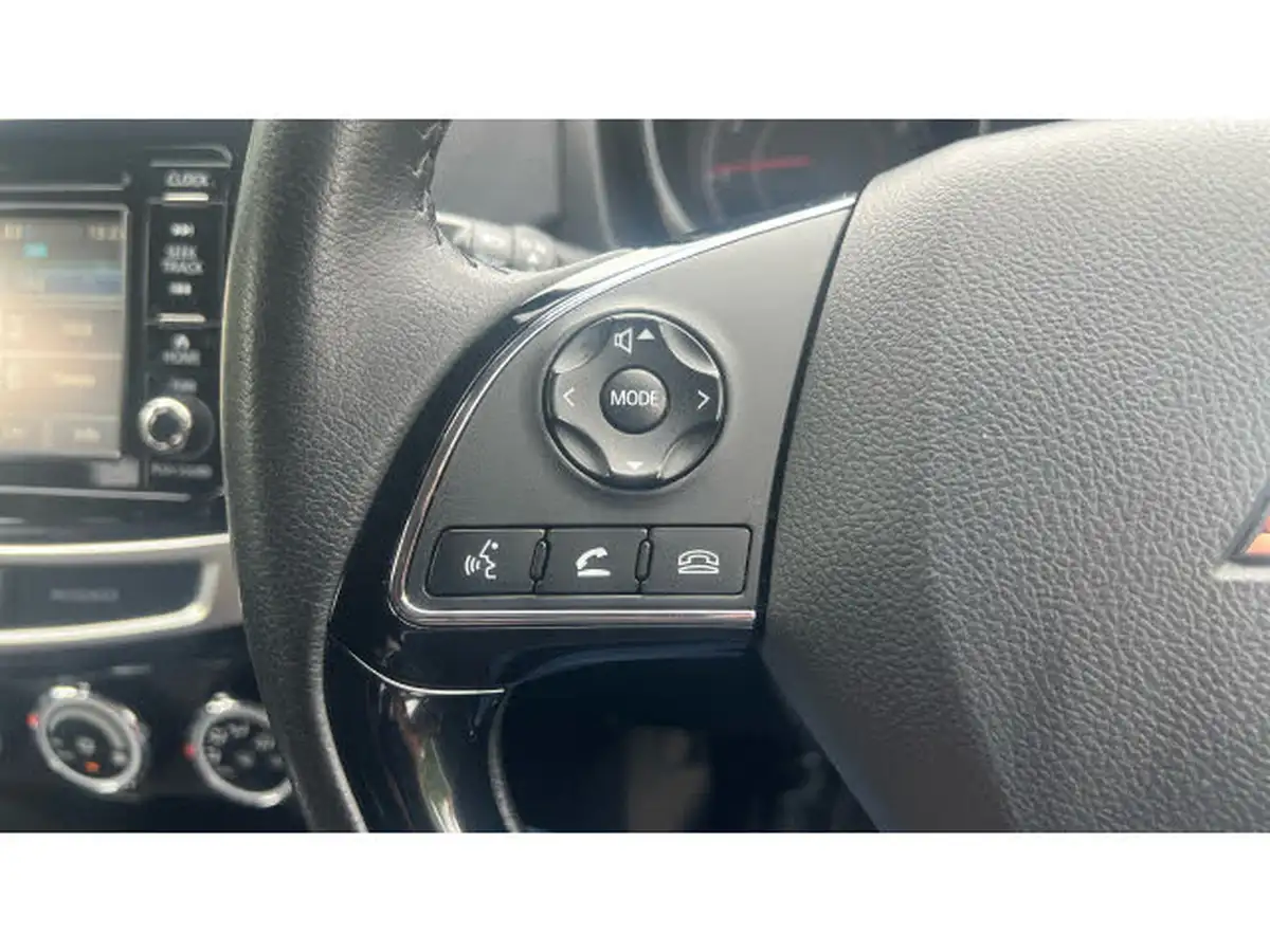 2017-mitsubishi-asx-16-3-big-22
