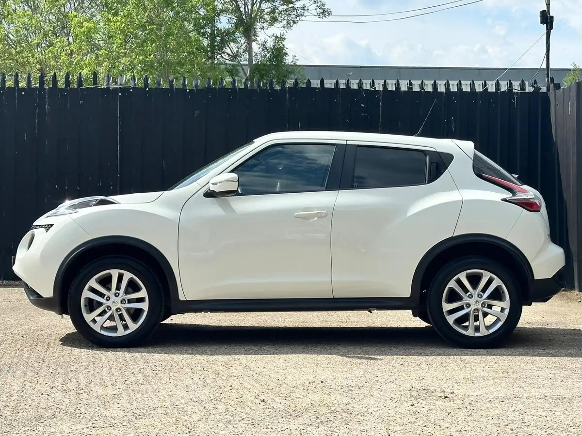 2017-nissan-juke-12-acenta-big-4