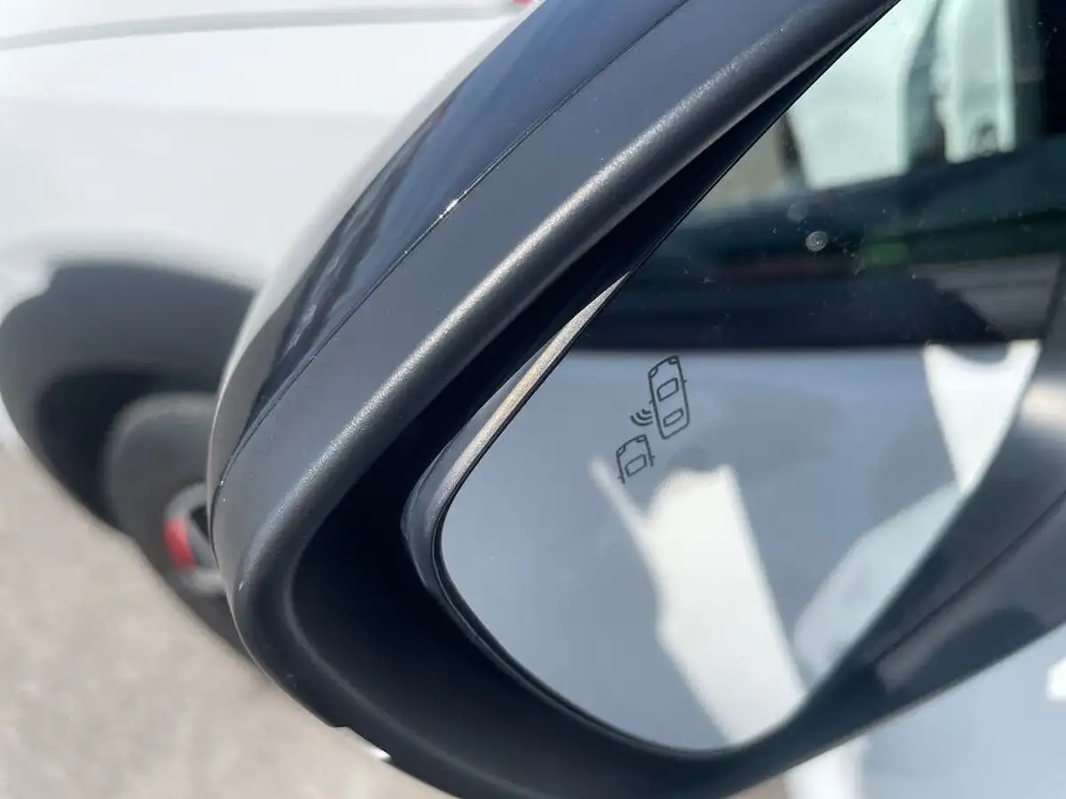 2021-vauxhall-mokka-12-sri-nav-premium-100ps-big-19