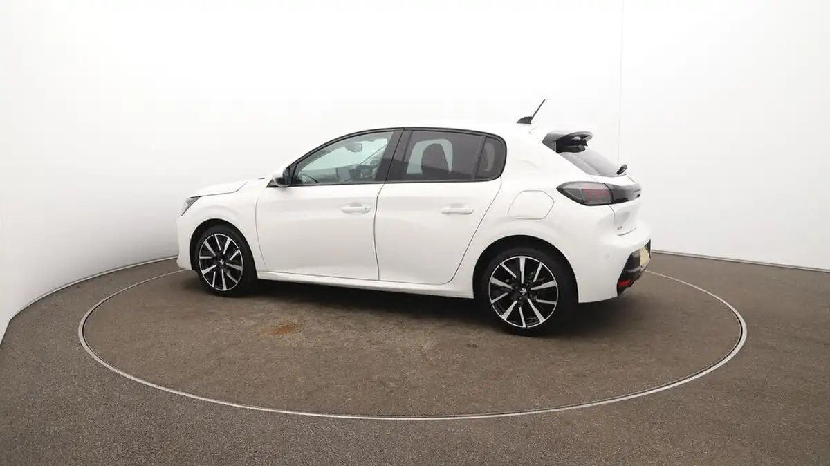 2020-peugeot-208-12-puretech-allure-premium-100bhp-big-48
