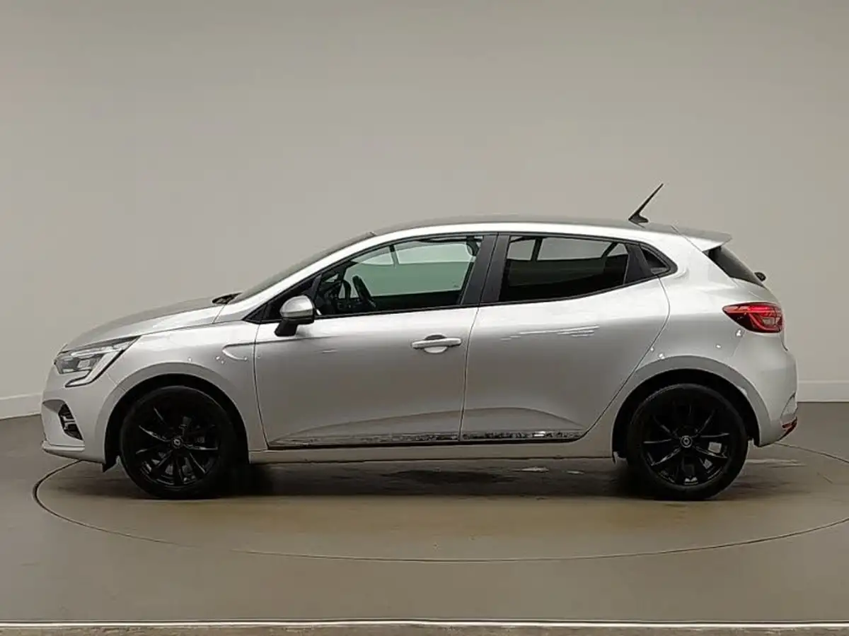 2020-renault-clio-10-sce-iconic-75bhp-big-3