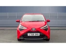 2019-toyota-aygo-10-vvt-i-x-play-small-2
