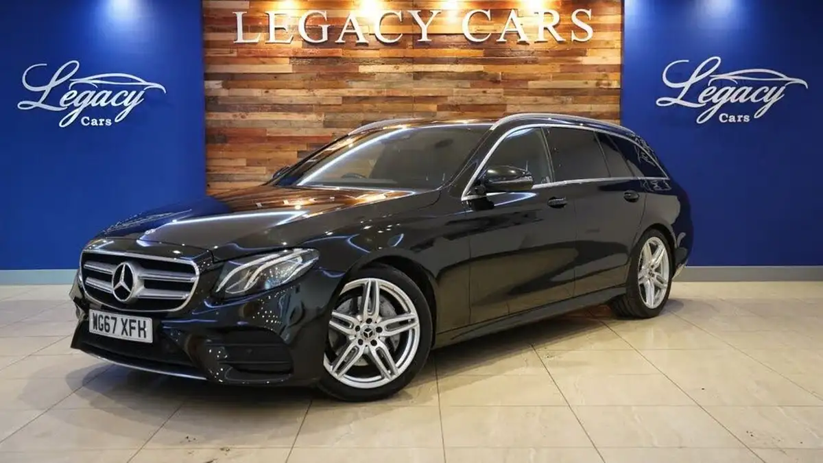 2017-mercedes-benz-e-class-20d-e220d-amg-line-ss-estate-5d-big-16