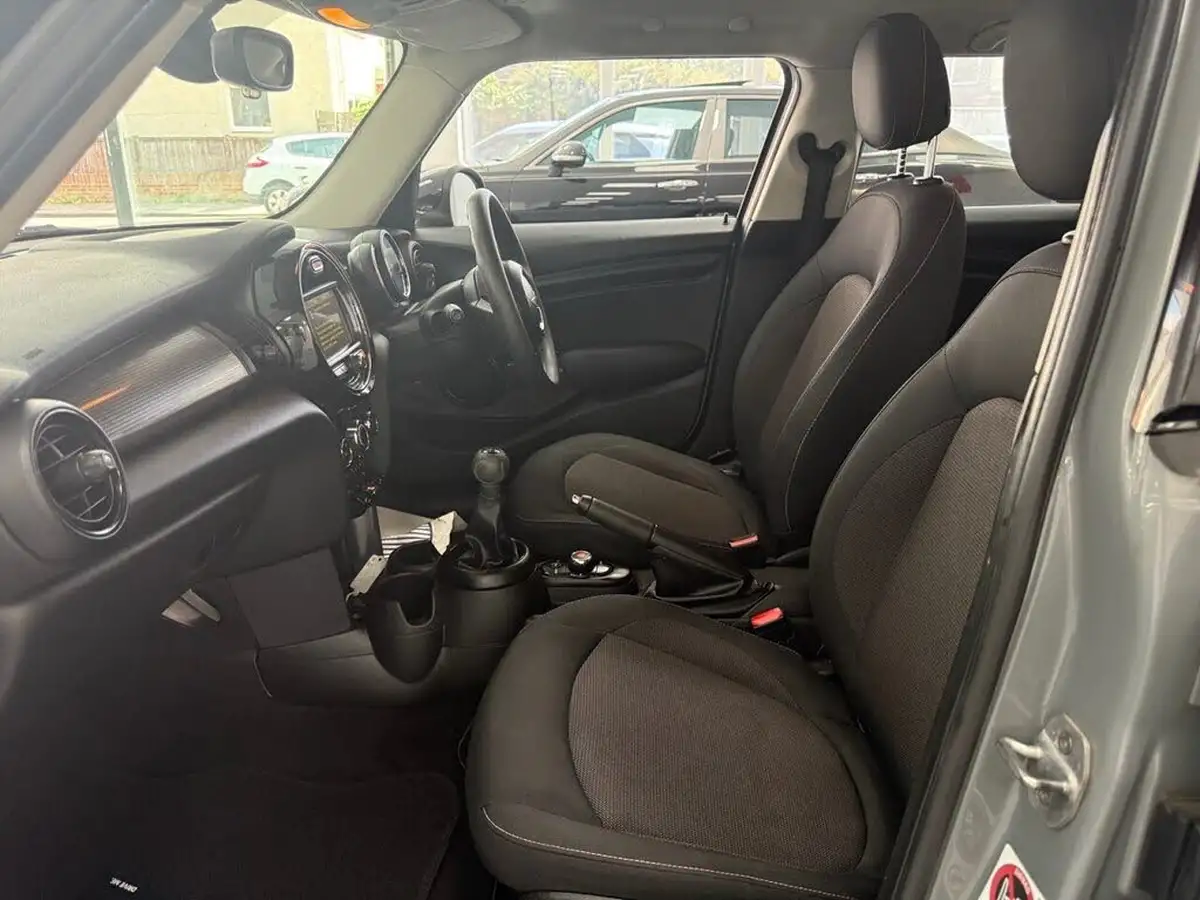 2016-mini-cooper-15-cooper-ss-hatchback-5d-big-14