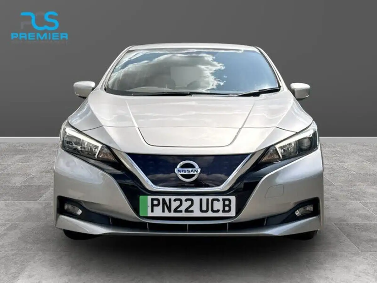 2022-nissan-leaf-e-acenta-big-3