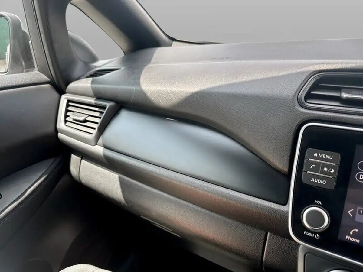 2022-nissan-leaf-e-acenta-big-27