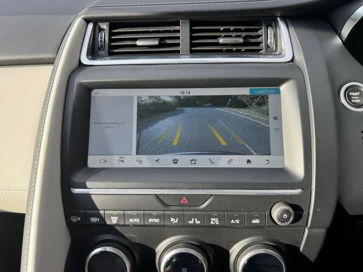 2021-jaguar-e-pace-20-i4d-r-dynamic-hse-240ps-big-30