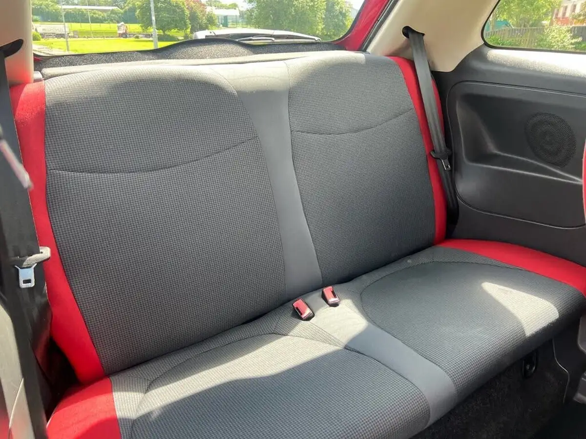 2014-fiat-500-12-pop-ss-big-23
