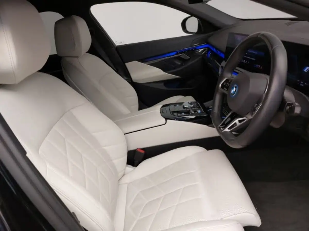 2024-bmw-5-series-e-i5-edrive40-m-sport-technology-plus-packcomfort-pack-saloon-4d-big-5