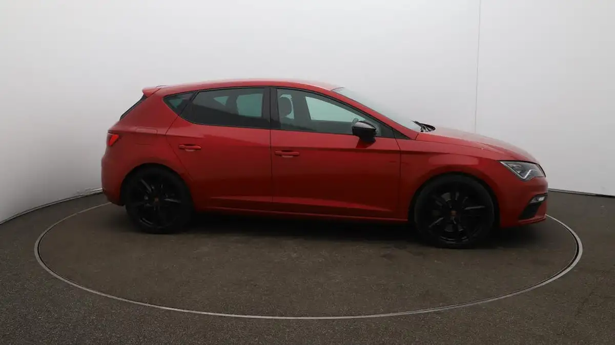2020-seat-leon-20-tsi-cupra-290-big-35