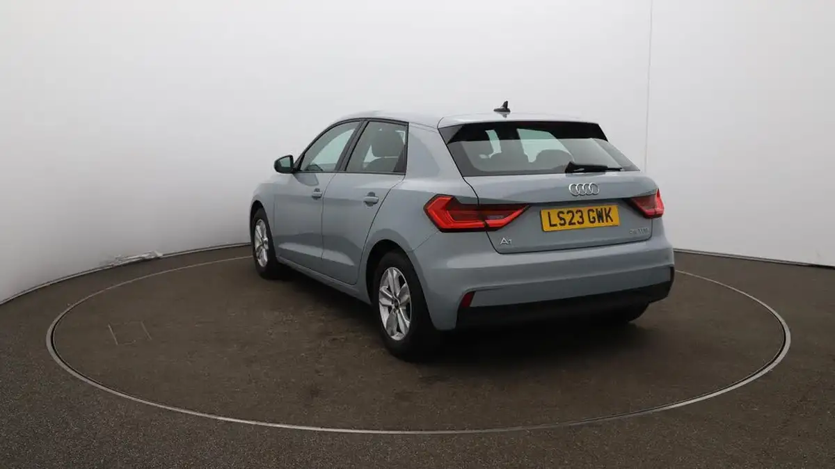2023-audi-a1-10-25-tfsi-technik-big-59