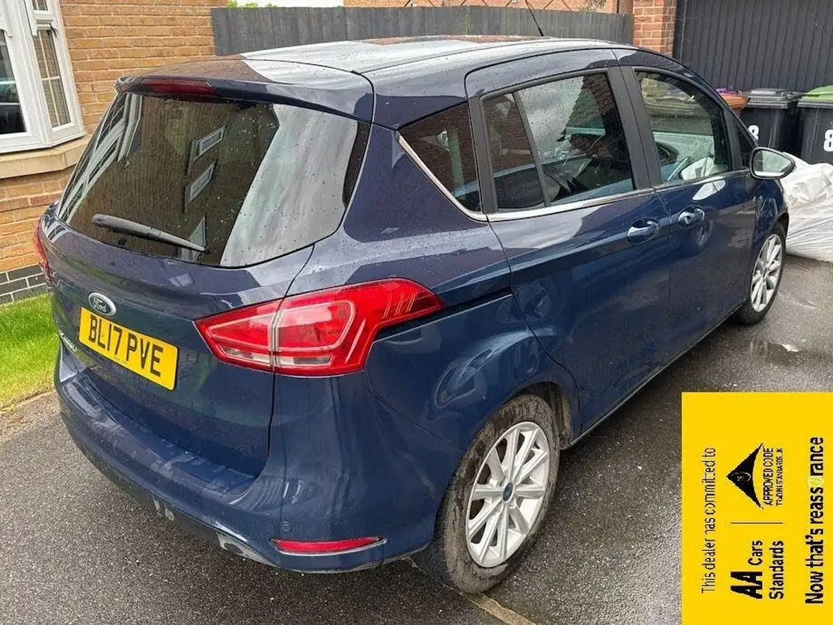 2017-ford-b-max-16-titanium-big-3