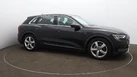 2022-audi-e-tron-55e-technik-station-wagon-small-47