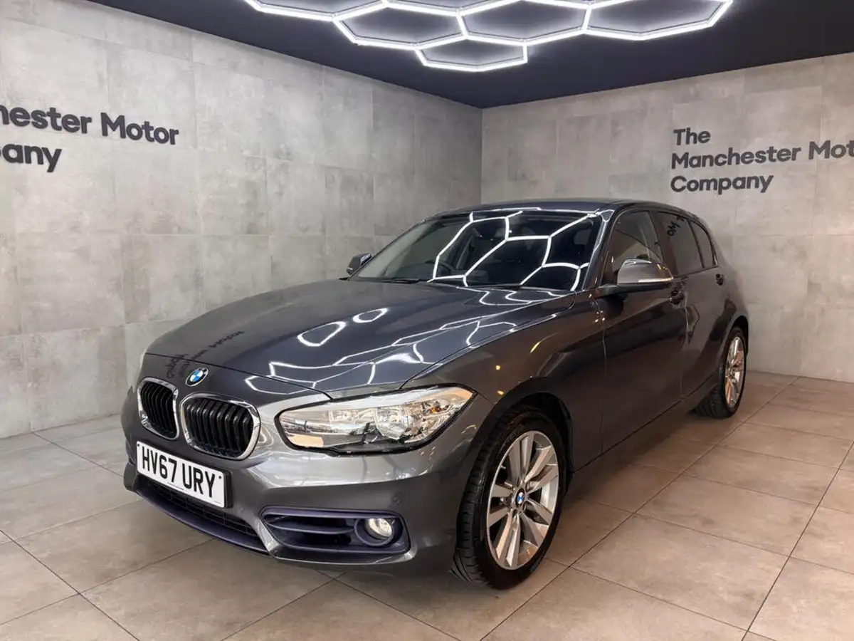 2017-bmw-1-series-20td-118d-sport-5d-big-0
