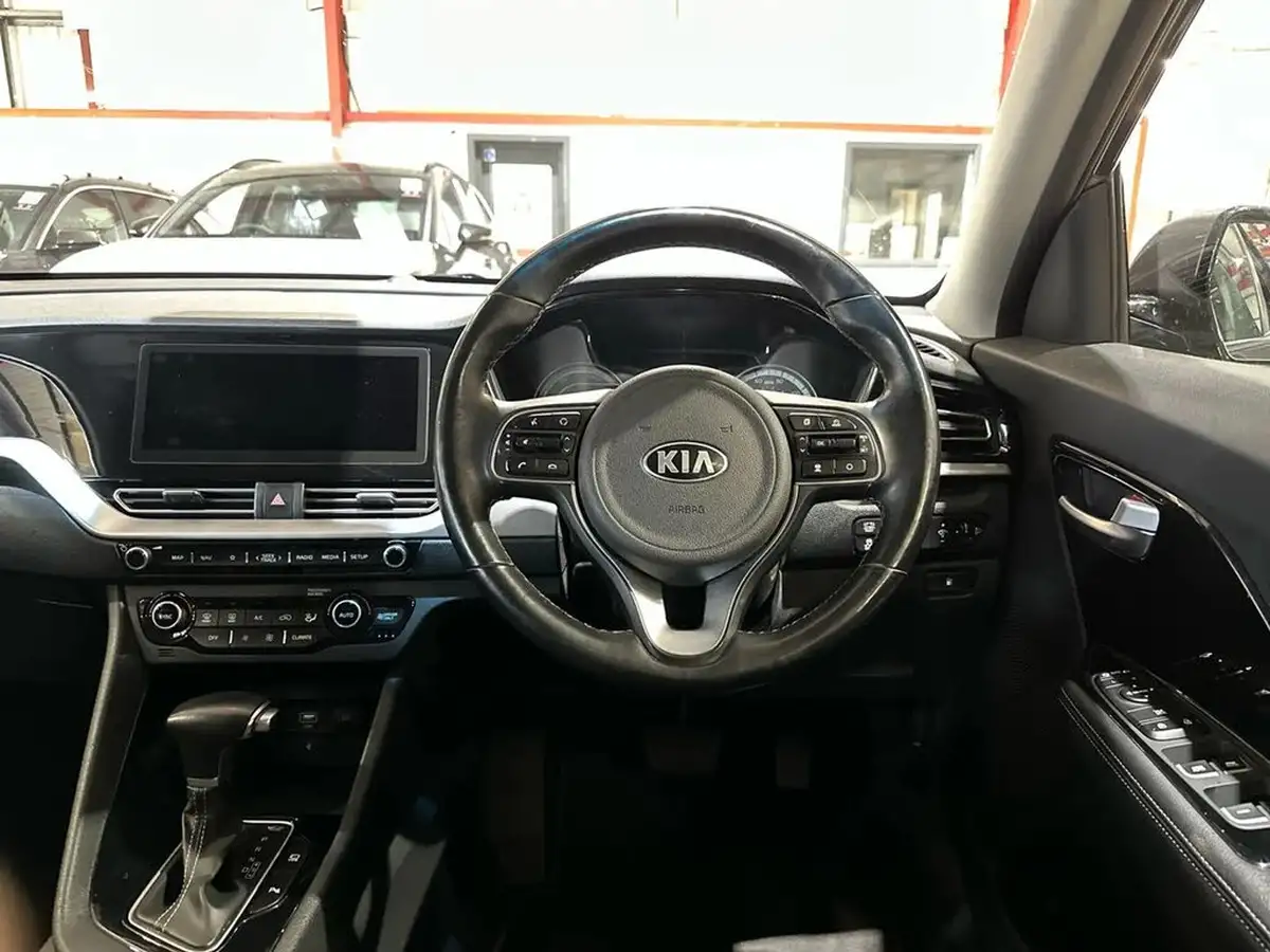 2019-kia-niro-16-gdi-3-156kwh-big-16
