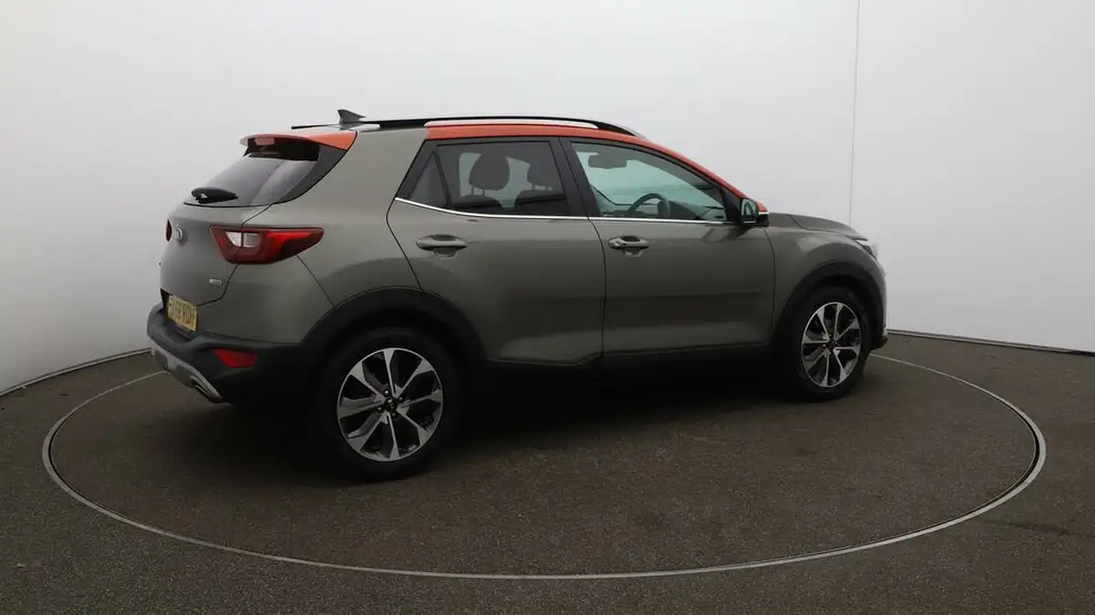 2018-kia-stonic-10-t-gdi-4-big-52