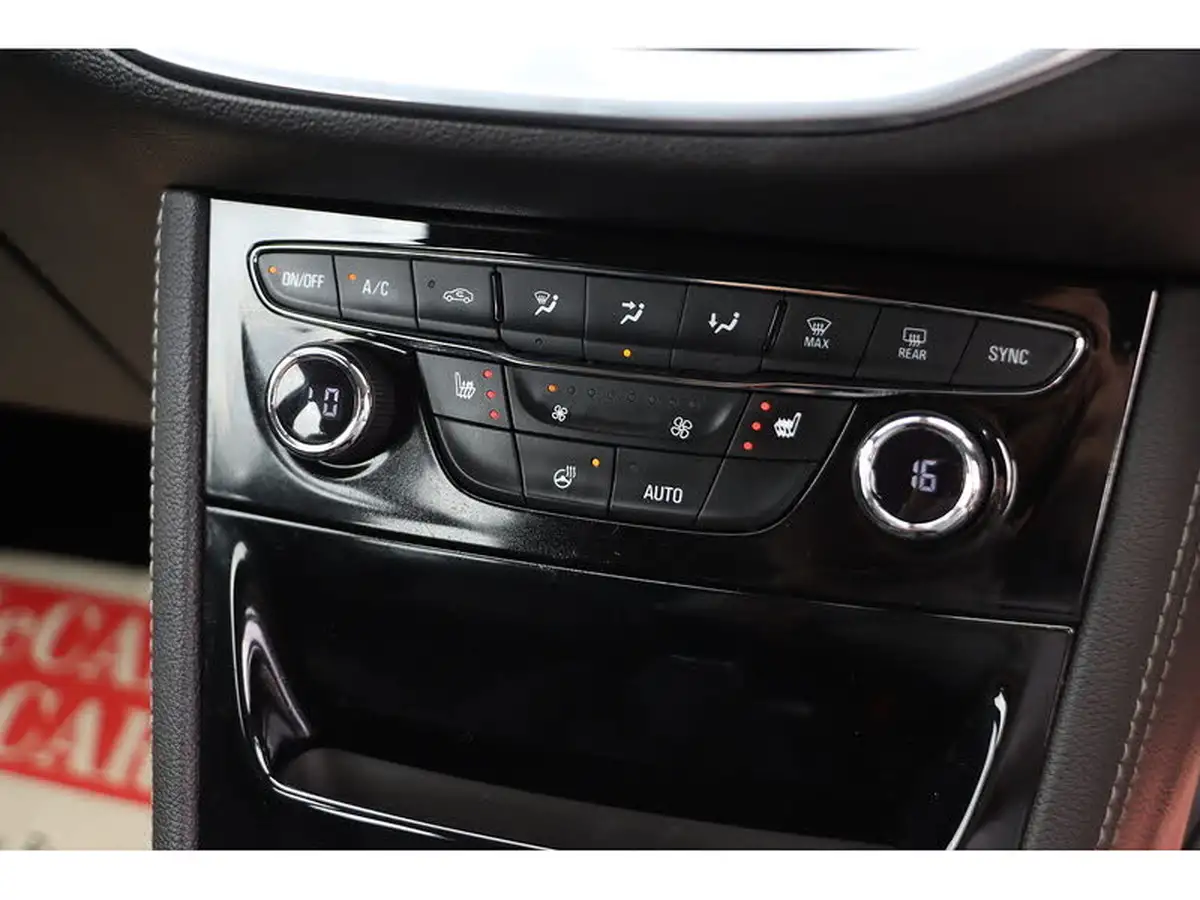2018-vauxhall-astra-14i-16v-turbo-elite-150ps-hatchback-big-6