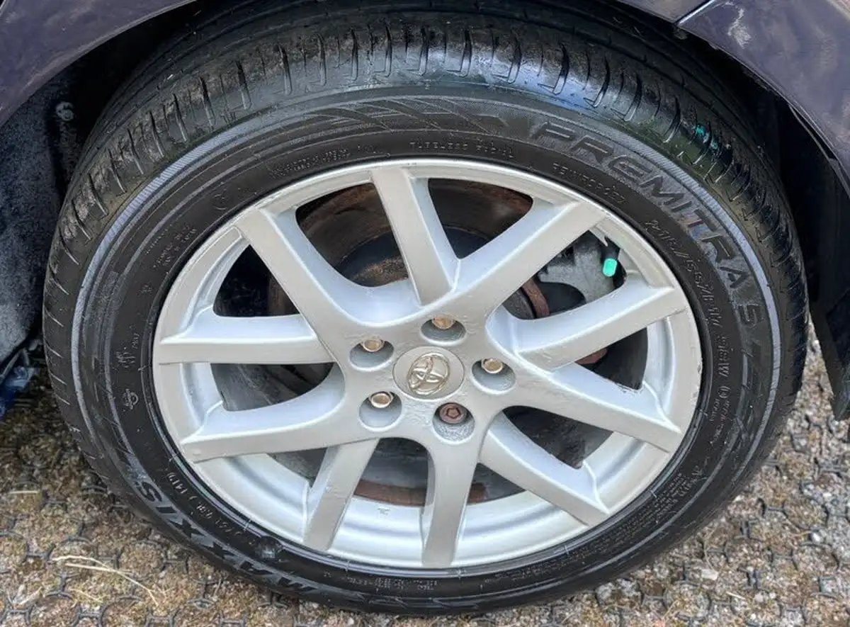 2012-toyota-verso-22td-tr-big-44