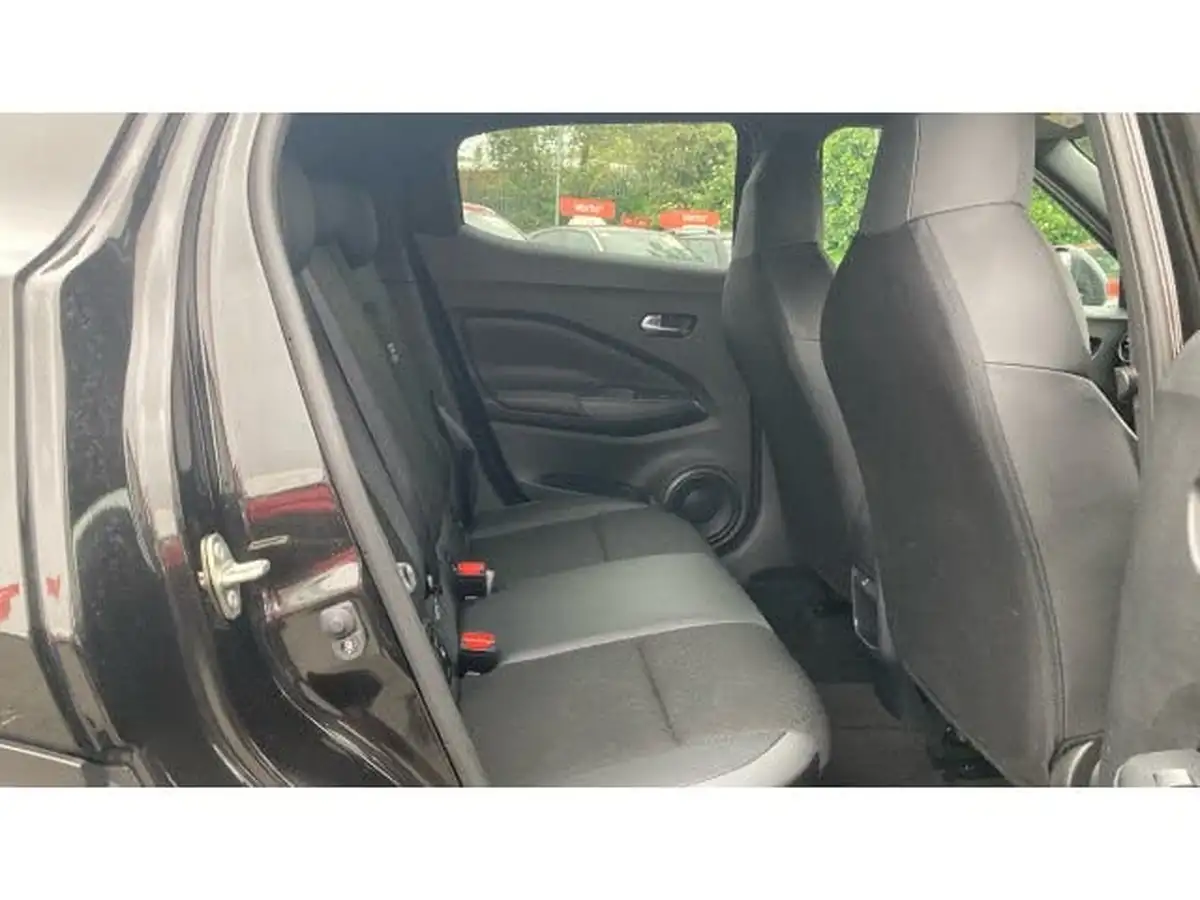 2023-nissan-juke-10-dig-t-n-connecta-dct-big-15