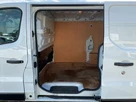 2021-renault-trafic-20dci-sl30-energy-120-business-panel-small-38