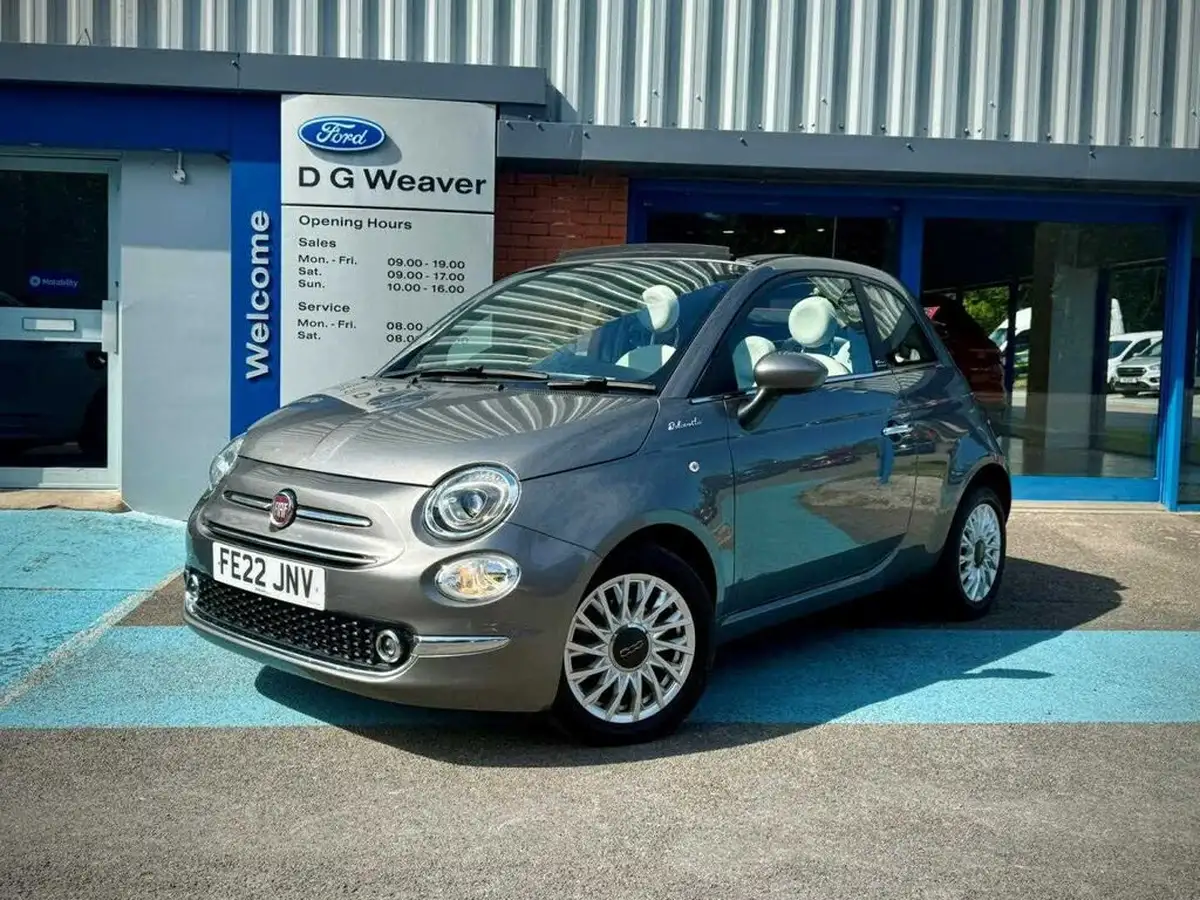 2022-fiat-500c-10-dolcevita-big-0