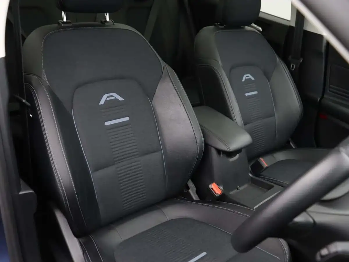 2020-ford-focus-10t-active-x-hatchback-auto-big-8