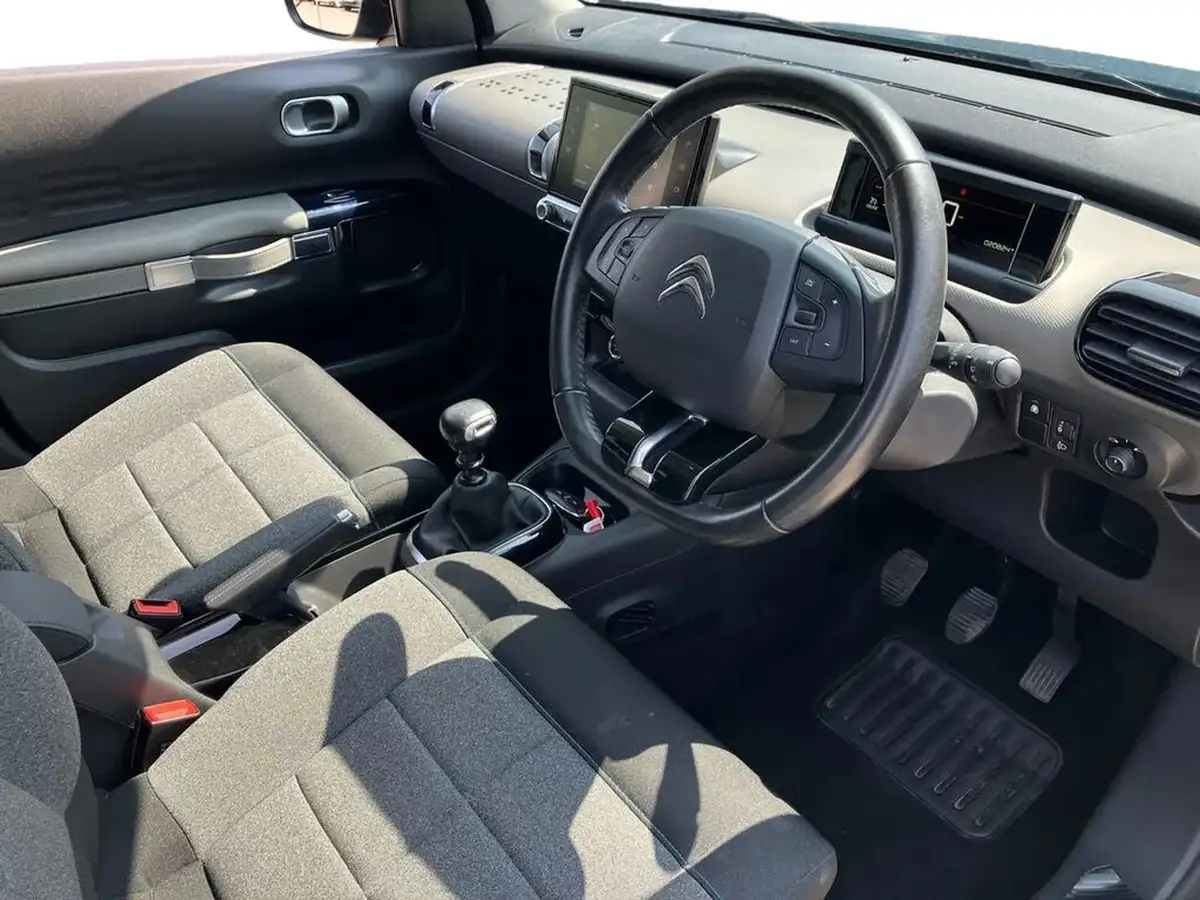 2020-citroen-c4-cactus-12-puretech-flair-110ps-big-8