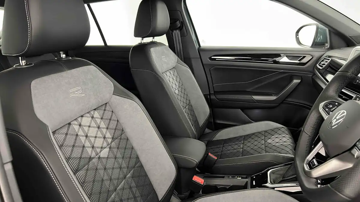 2025-volkswagen-t-roc-15-tsi-r-line-hatchback-5d-dsg-big-32