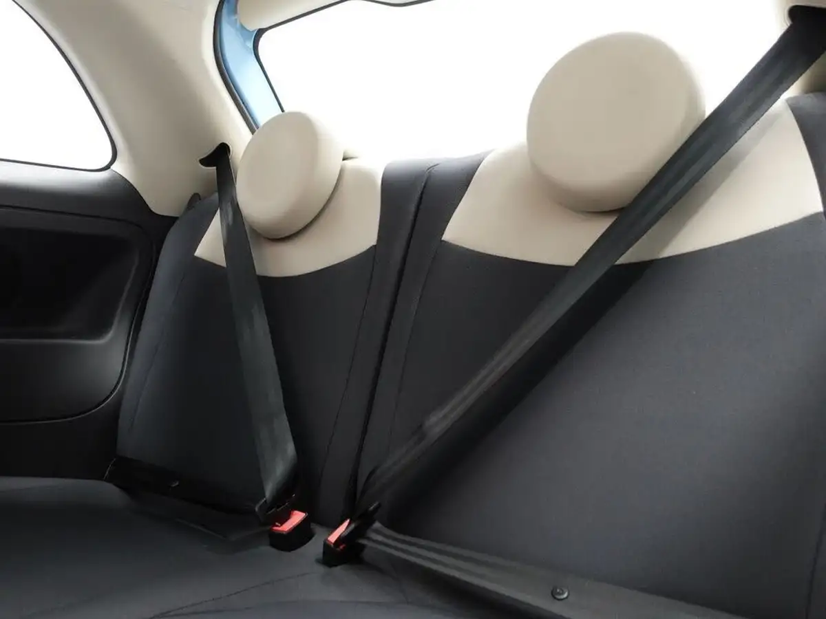 2014-fiat-500-12-lounge-big-15