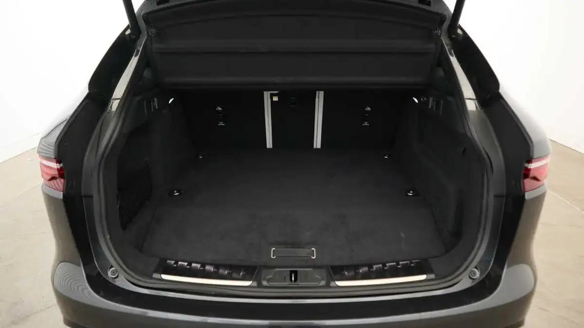 2024-jaguar-f-pace-20-p400e-r-dynamic-hse-black-big-9