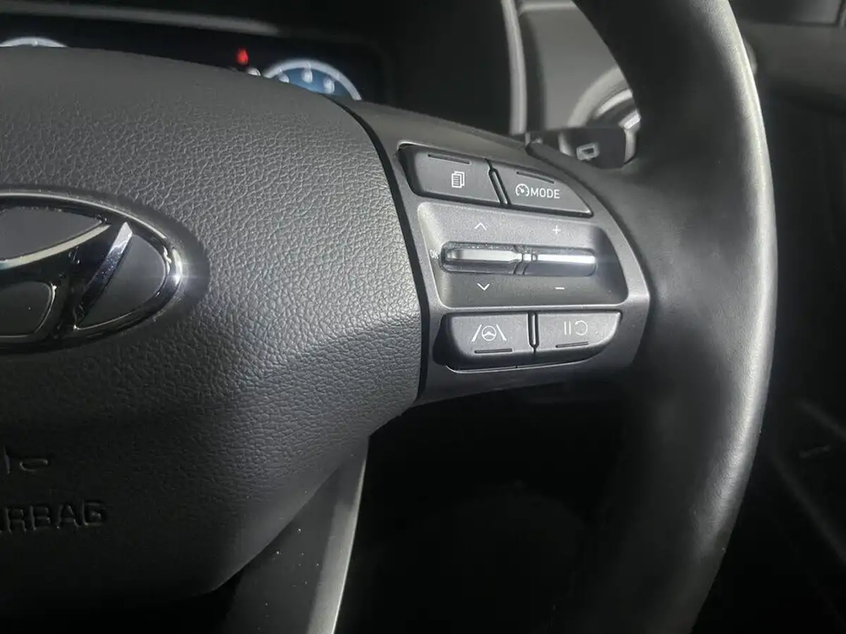 2021-hyundai-kona-10-t-gdi-ultimate-big-18