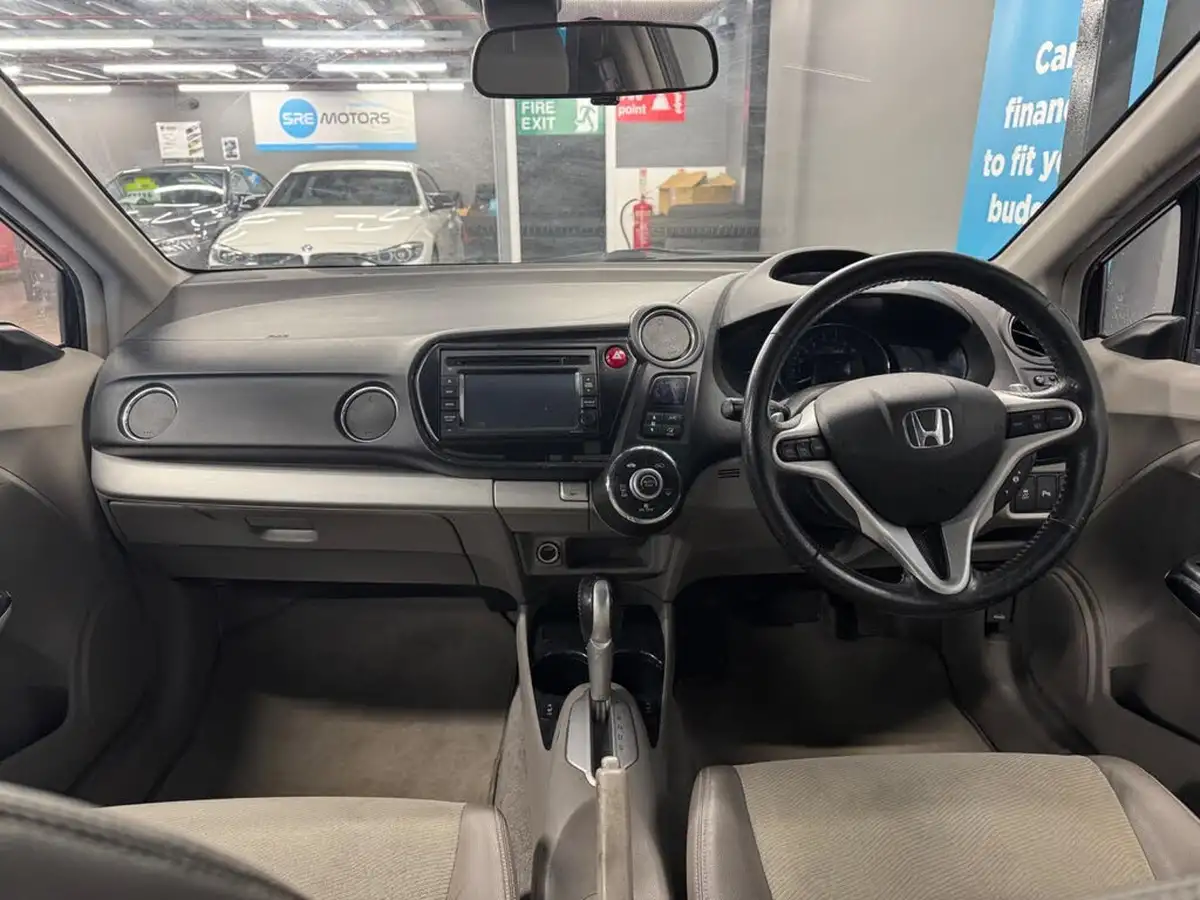 2012-honda-insight-13-hs-big-11