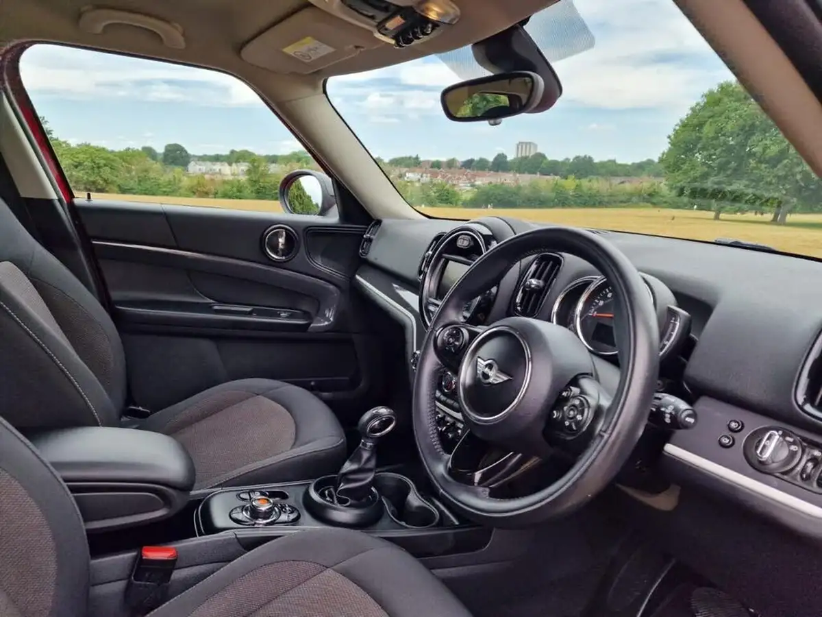 2017-mini-countryman-15-cooper-s-e-phev-ss-big-7