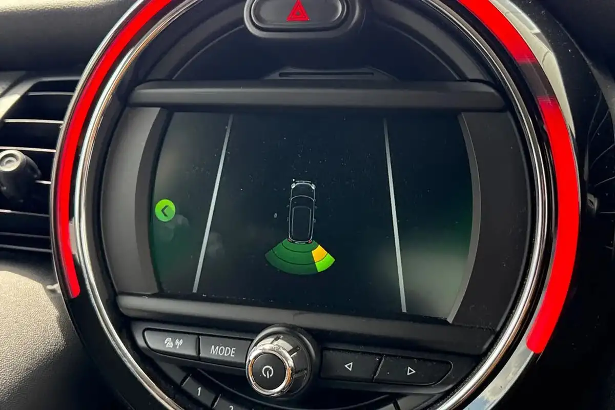 2020-mini-cooper-15-cooper-classic-hatchback-3d-auto-big-54