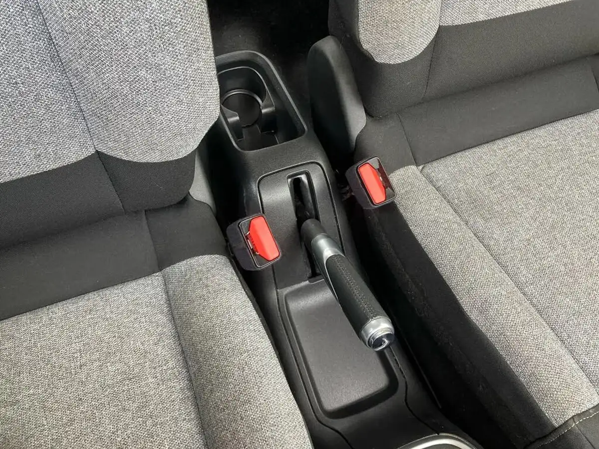 2019-citroen-c3-12-puretech-origins-83ps-big-44