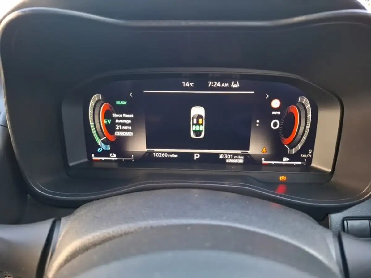 2024-nissan-juke-16-hybrid-n-connecta-big-12