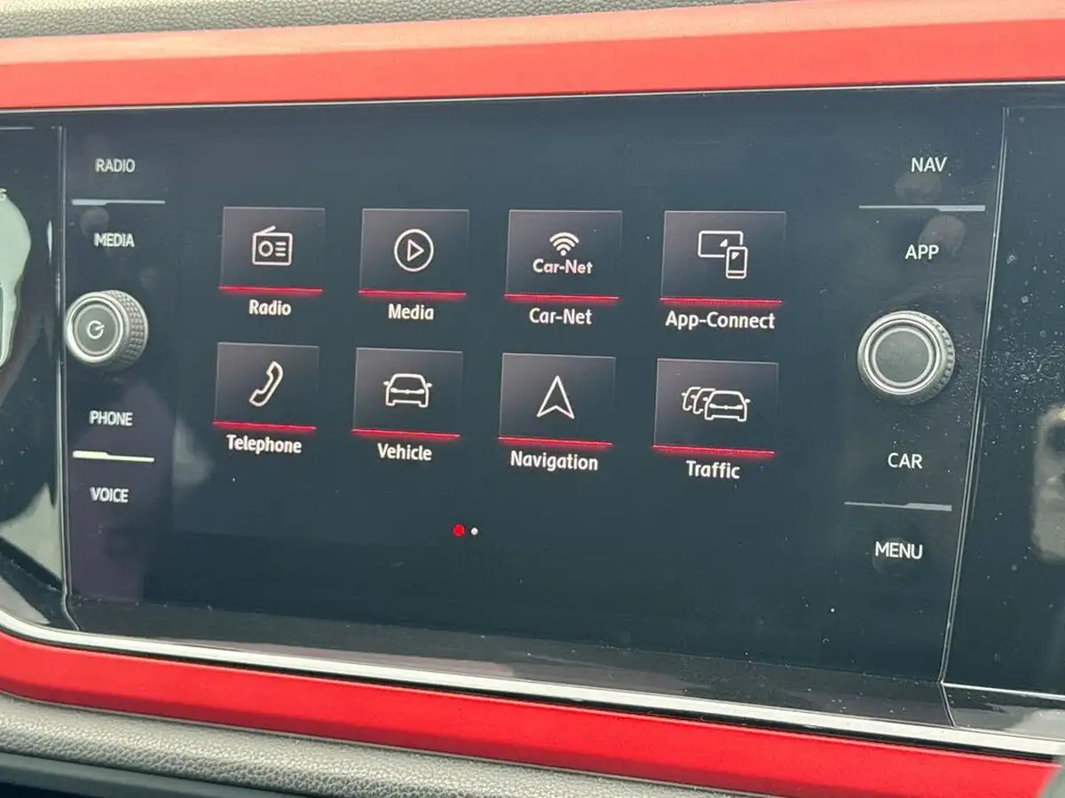 2019-volkswagen-polo-20-tsi-gti-big-18