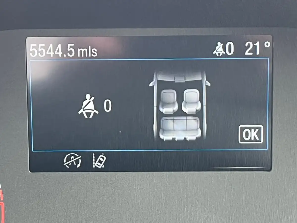 2022-ford-grand-tourneo-connect-15-active-120ps-ecoblue-1499cc-powershift-big-23