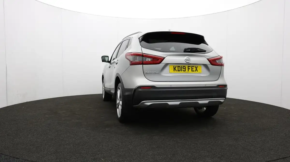 2019-nissan-qashqai-13-dig-t-n-motion-140ps-big-27