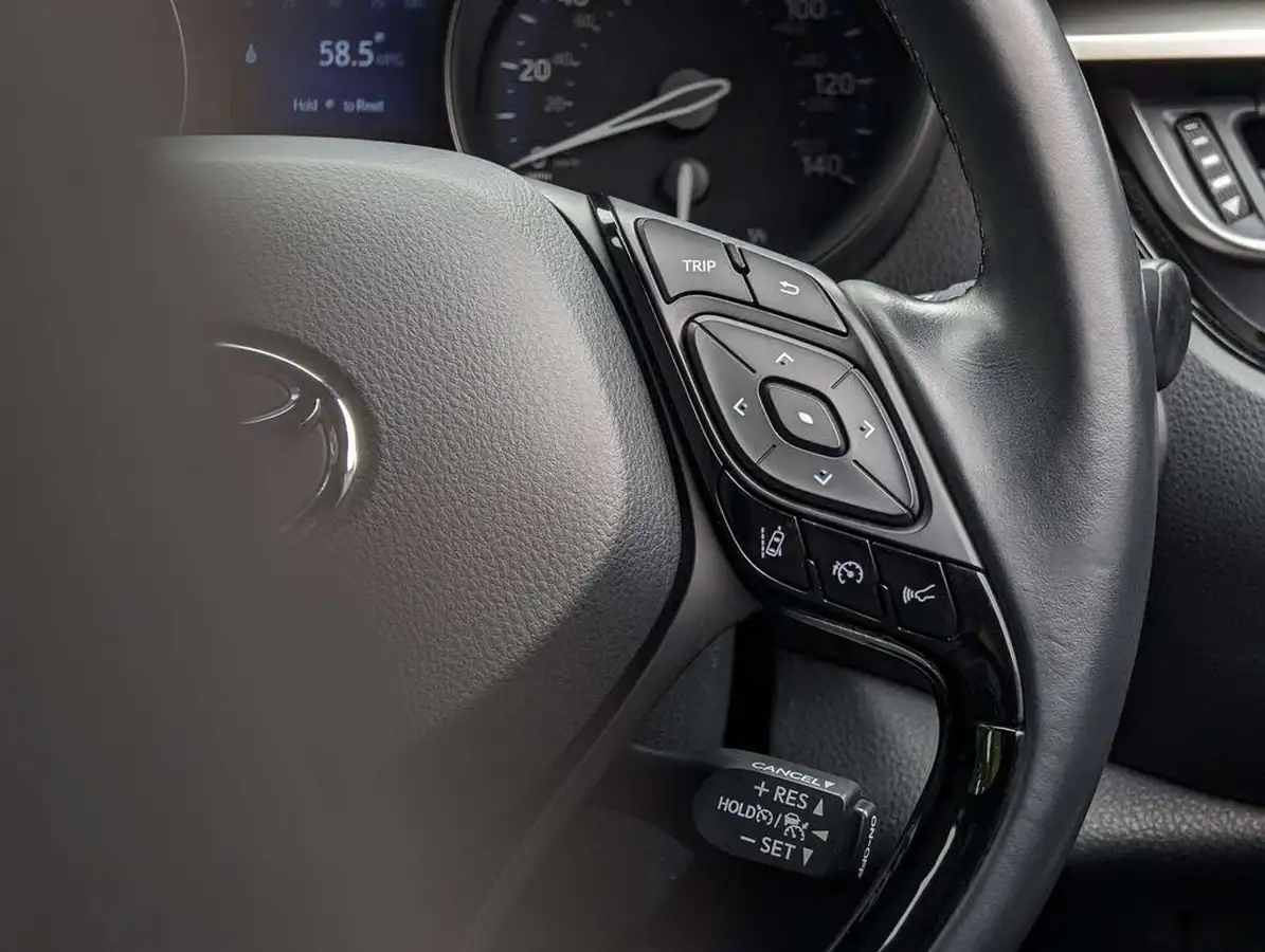 2018-toyota-c-hr-18-vvt-i-excel-big-29