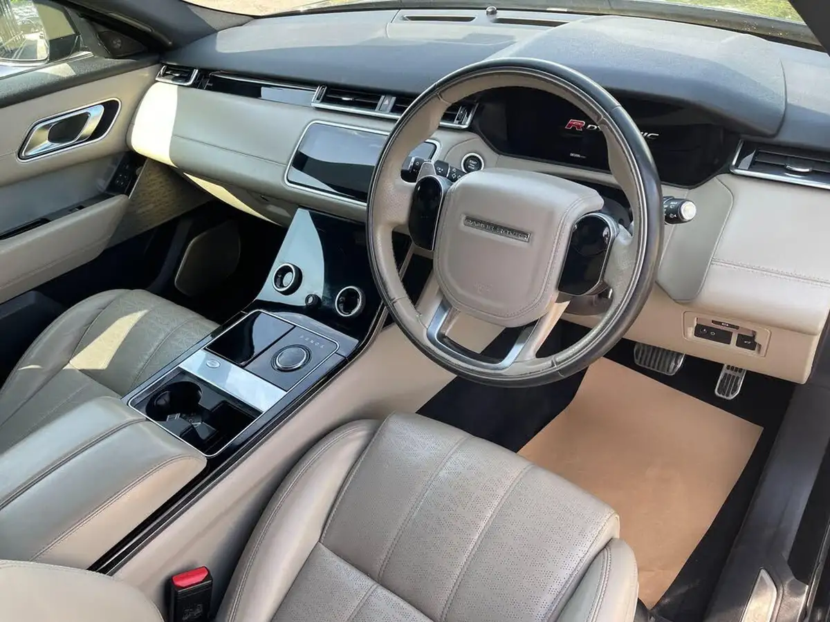 2019-land-rover-range-rover-velar-20-d180-r-dynamic-hse-big-32