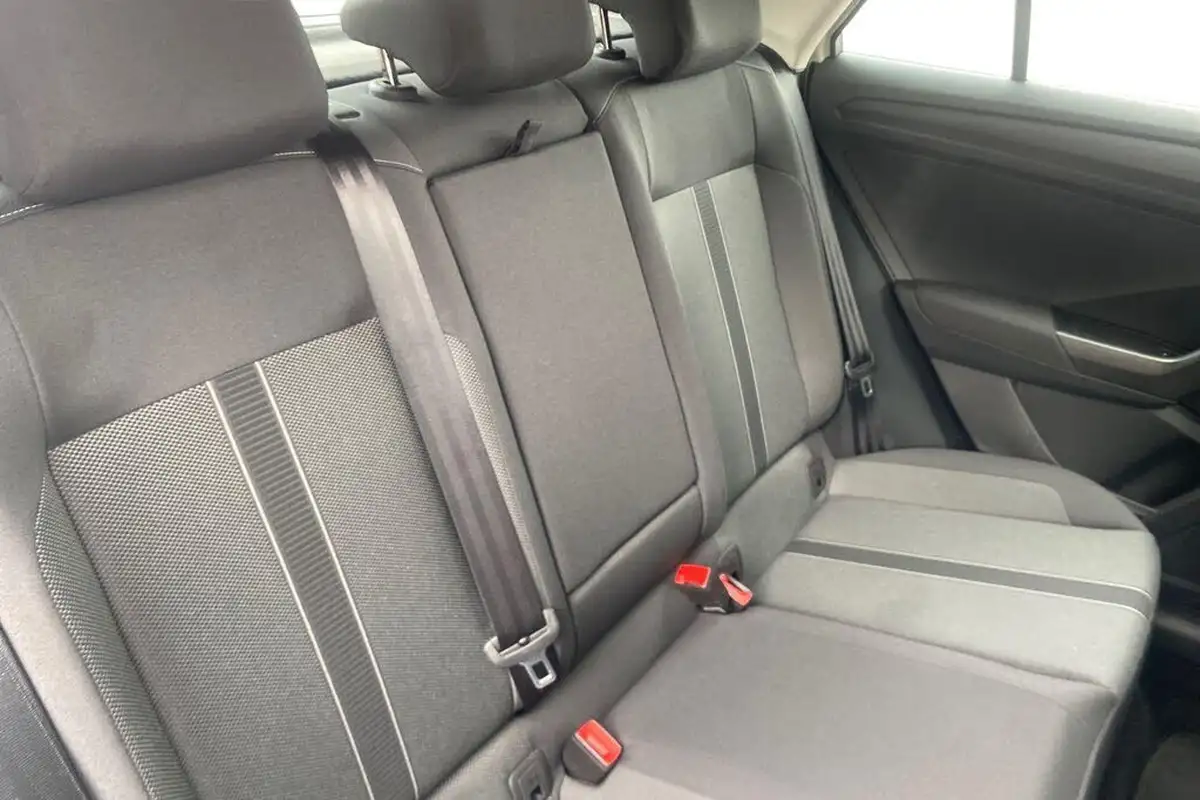 2022-volkswagen-t-roc-15-tsi-life-dsg-big-40