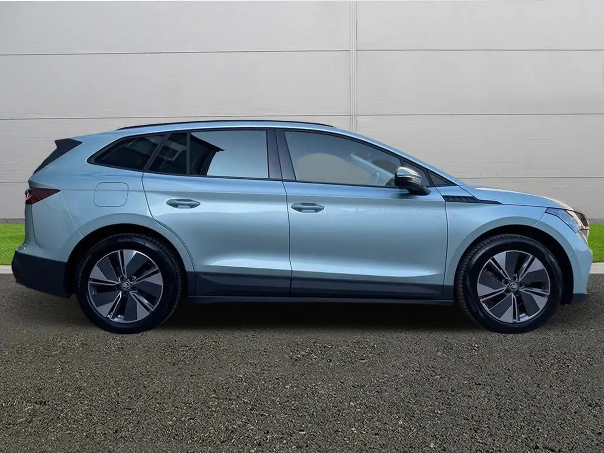 2022-skoda-enyaq-e-60-big-7