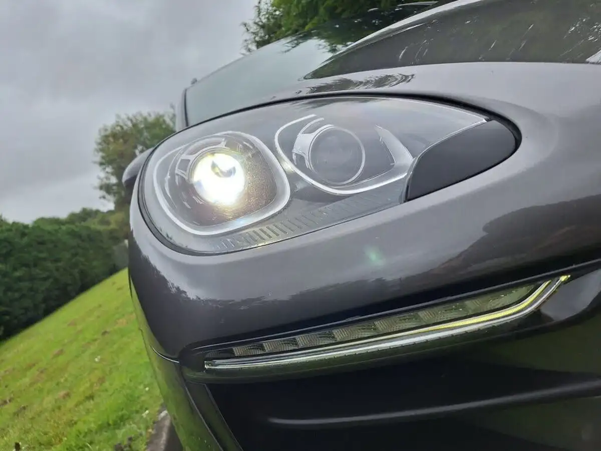 2015-porsche-macan-30td-s-big-26