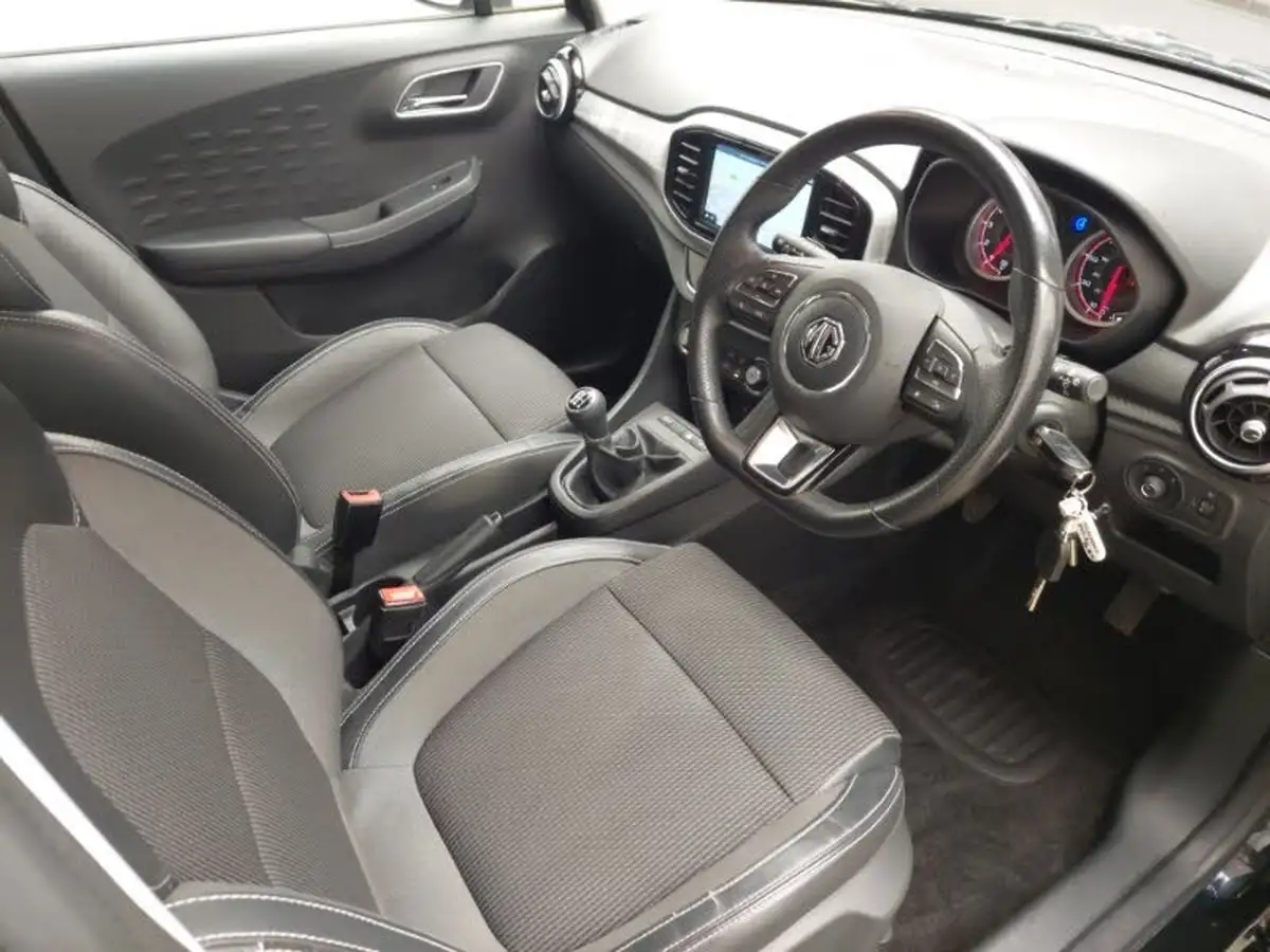 2021-mg-mg3-15-vti-tech-exclusive-nav-big-12