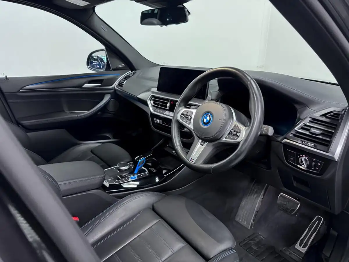 2022-bmw-ix3-e-m-sport-pro-big-25