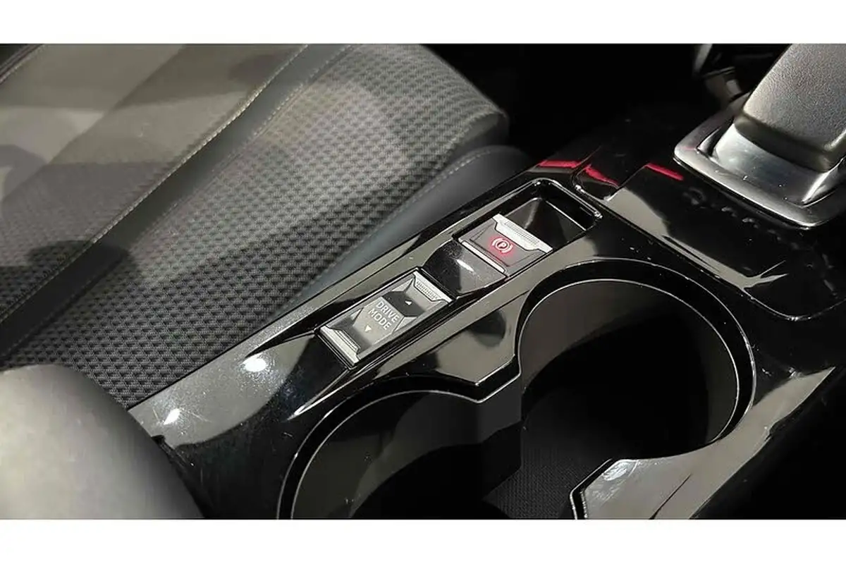 2021-peugeot-2008-suv-e-gt-big-44